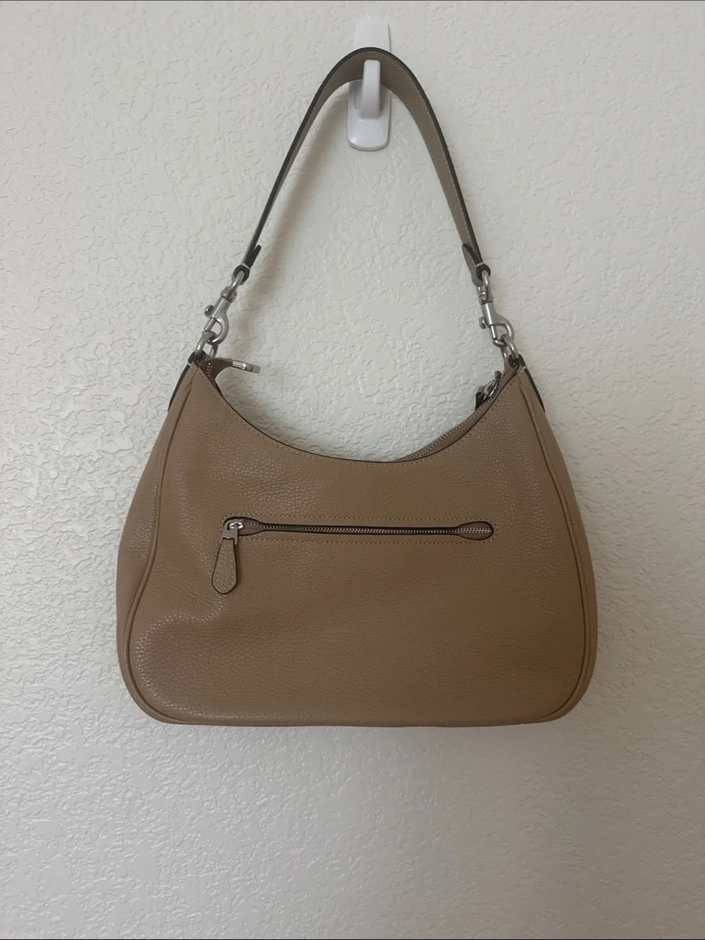 COACH Teri Hobo Leather Crossbody Shoulder Bag in Taupe/ Beige